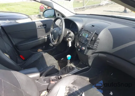 2011 Hyundai Elantra Touring Se from USA, damaged, VIN KMHDC8AE9BU097224